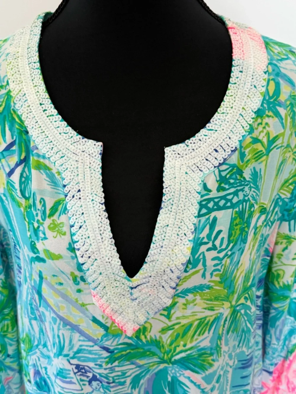 Lilly Pulitzer Renato Bohemian Queen Tunic with Sequin Embellishments, Small - Picture 4 of 15